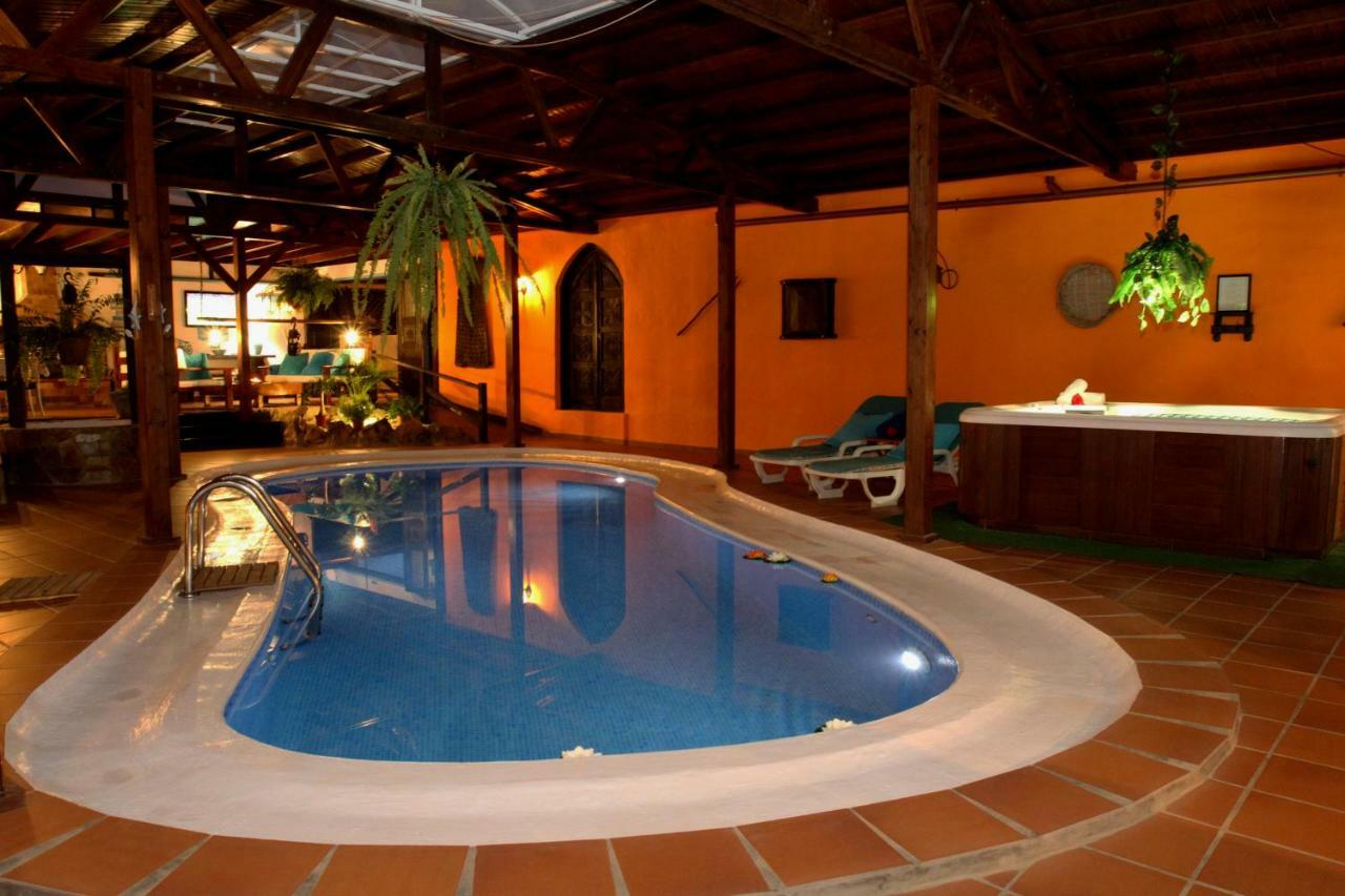 Villa Spa Las Tinajas Triquivijate Buitenkant foto